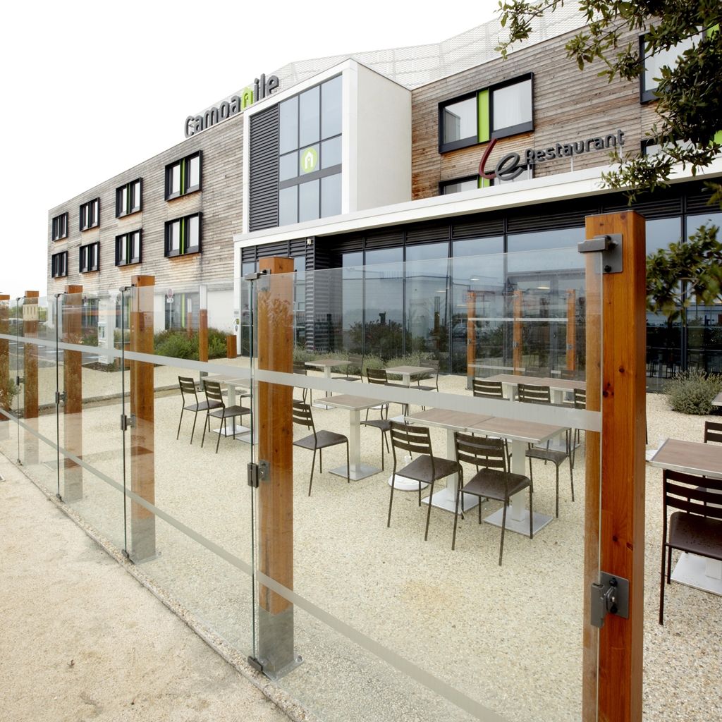 Campanile Carcassonne Est - La Cite Hotel Exterior foto